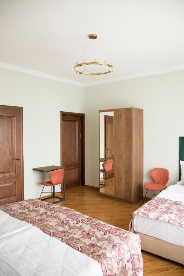 Phazisi Hotel Tbilisi Exteriör bild
